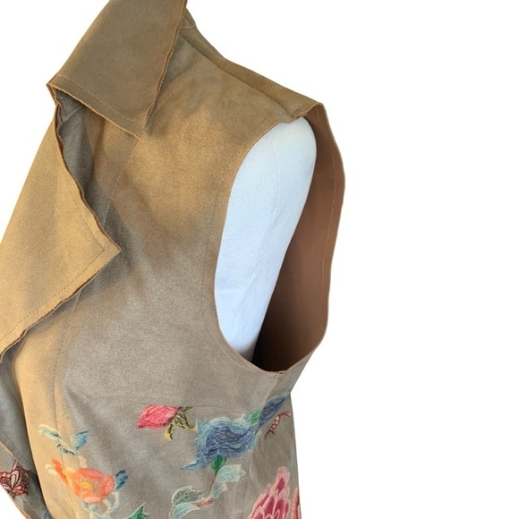Anthropology Solitaire brown faux suede long line vest floral painted art New M - Picture 8 of 15